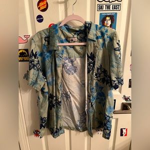 hawaiian button down